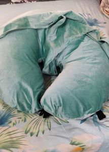 Baby Nursing Pillow... not used...first Cry brand.