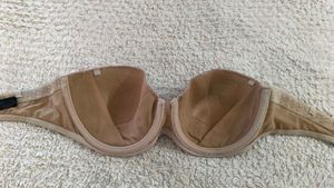 ✨NATORI Strapless Lace Bra ✨