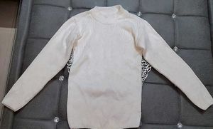white Turtleneck Sweater
