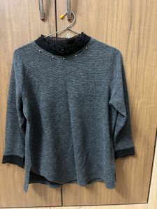 Elegant Gray Knitwear
