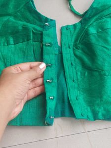Green Saree With Blouse
