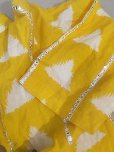 Yellow &amp; White Abstract Print Kurti