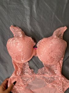 Peach Lace Bodysuit🍑