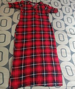Red Kurta