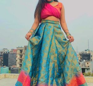 Flared Lehenga Choli With Chunri