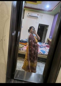 Set of 4 elegant sarees