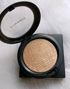 Mac Highlighter ♥️💕
