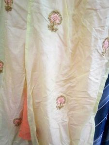 Elegant Embroidered Kurta With Shrug