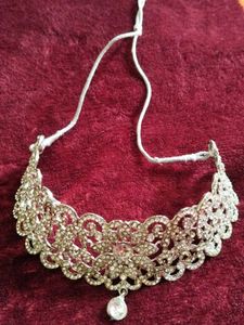 Sparkling Choker Necklace