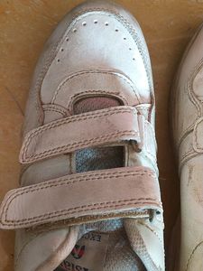 White Shoes Asian Brand Unisex Type