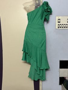 FOREVER NEW branded Pinterest green one piece