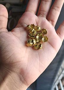 Golden Caps For Jewellery