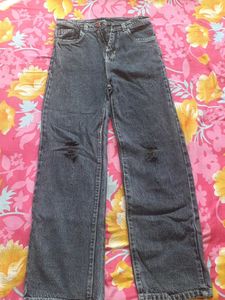 Distressed Wide Leg Jeans