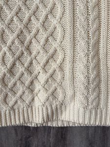 ZARA KNIT Sweater - New Without Tag - ON SALE!