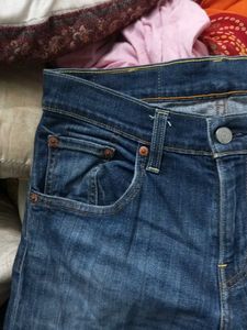 Levi&#39;s Blue Denim Jeans