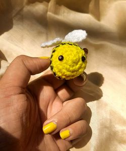 Bee Crochet