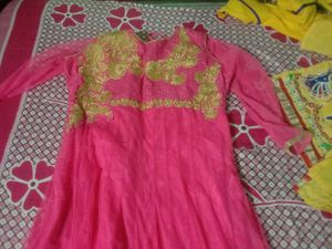 Girl&#39;s Dress 2