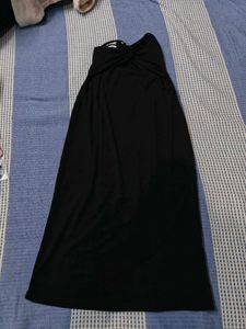 Chic Black Bodycon Midi Dress