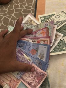 Mixed Currency Collection (20 note)