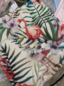 HomeCentre Cushion