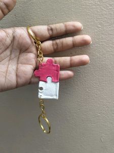 Puzzle Piece Keychains 🩷 🤍