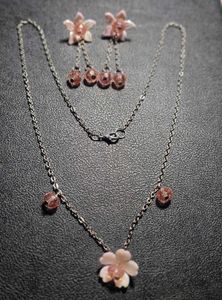 Floral Necklace &amp; Earring Set