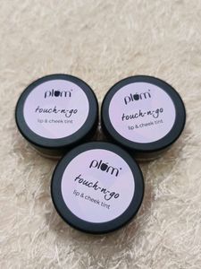 Plum Cheek and lip Tint price for one pie