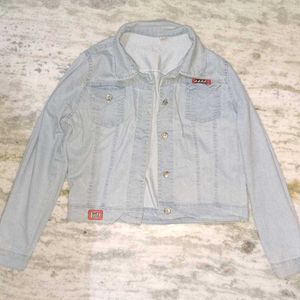 Denim Jacket, Trendy And Aesthetic!