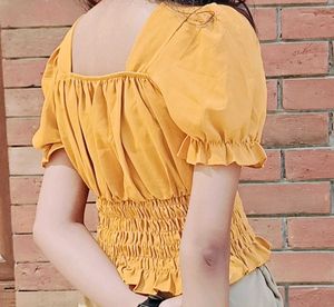 Selling a Like New Top Used Only One Or Two Time
