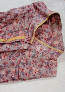 Men&#39;s Shirt With Pockets Half Sleeve Bust-46 Inch