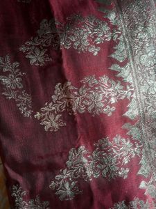 Benarasi Saree With Blouse Piece Attached