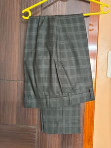 Check Blazer - Stylish
