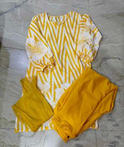 Kurta With Pant N Stole Dupatta
