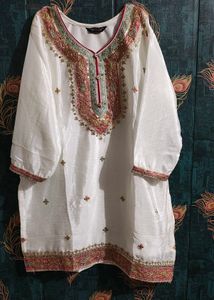 Embroidered Salwar Kameez with parsh and Dupatta