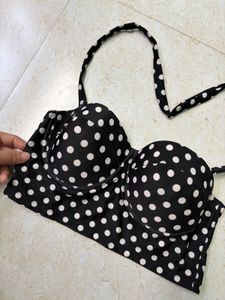 Polka Dot Bikini Top🫶🏻 ( detachable strap)