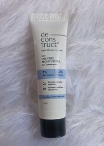 Minimalist skin and hair care