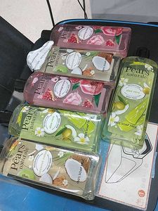 Pears Naturale Body Wash Set