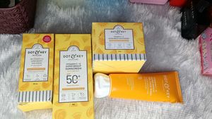 Dot &amp; Key Vitamin C+E  💛