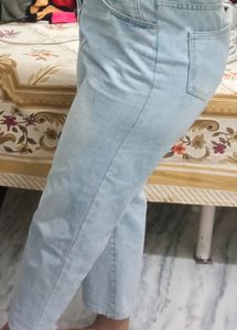 High waist Straight Fit Jeans Size - L