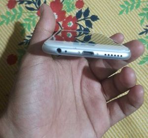 Apple iPhone 6 64GB GOLD