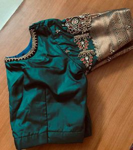 💥Emerald Green Embellished Blouse💥