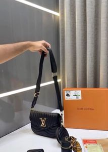 LOUIS VUITTON Black Premium gift box