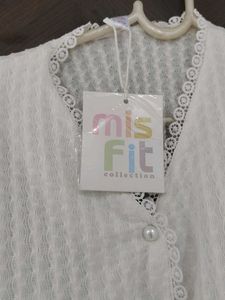 A Beautiful Crop Top With Full On Embroidery 🪡