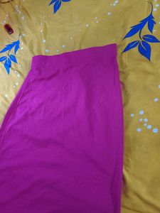 Pink slit midi skirt