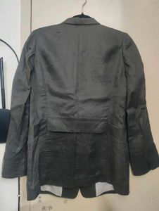 Elegant Gray Women's Blazer