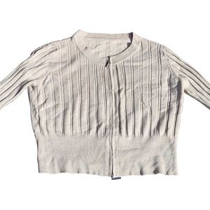 Women Solid V- Neck Grey Sweater
