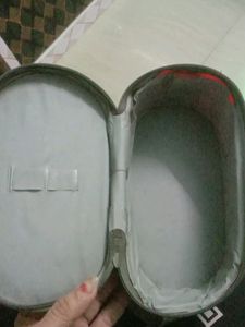 Tiffin Cover