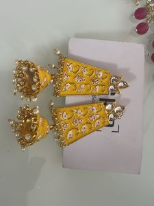 Kundan  And Meenakari Jumkas