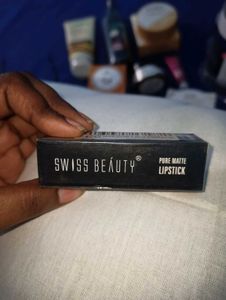 Swiss Beauty Pure Matte Lipstick