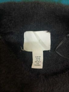 Black Fuzzy Cropped Sweater
